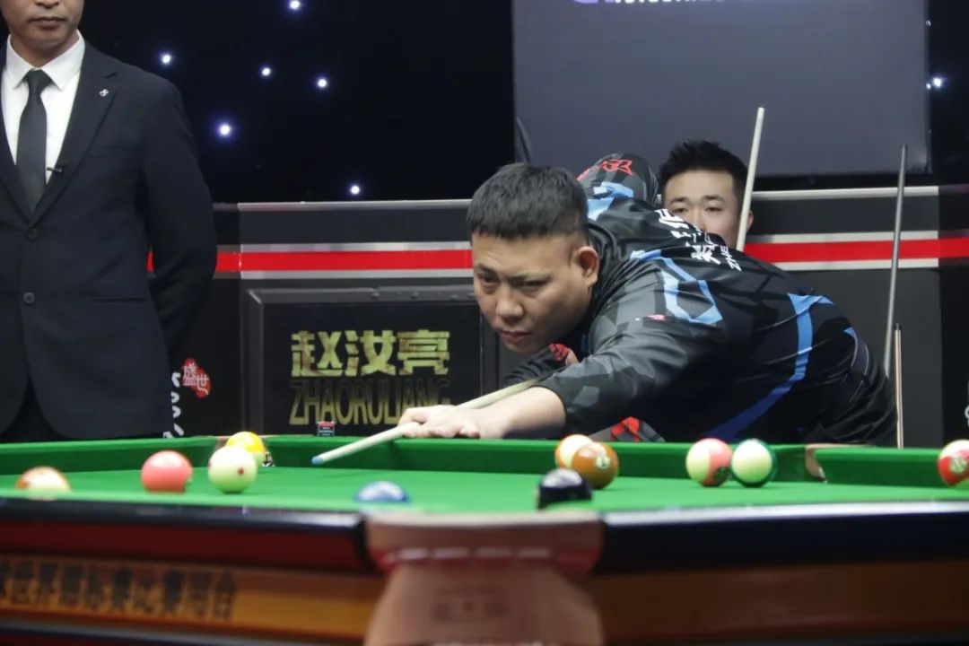 球队在外接 球队在外接